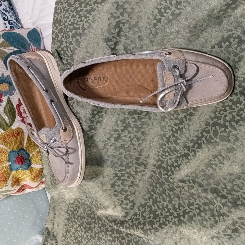 SPERRY women's shoes